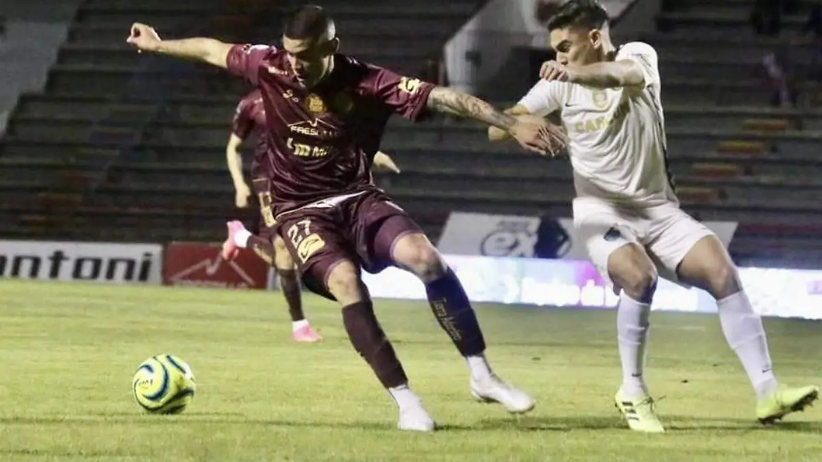 Mineros recibio a Cancun